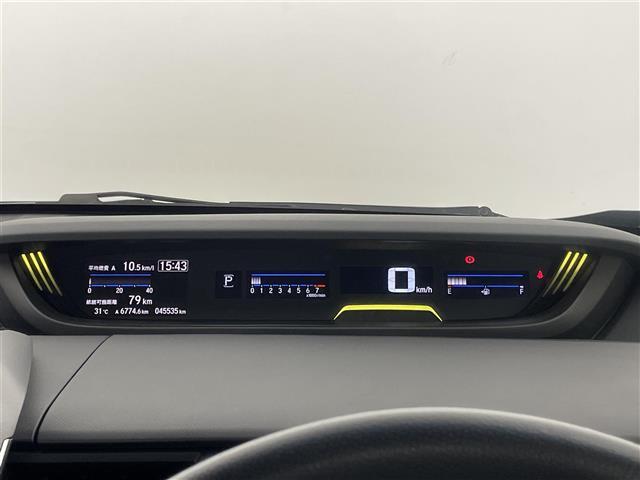 【スピードメーター】メーターがシンプルで見やすく運転しやすいですね！