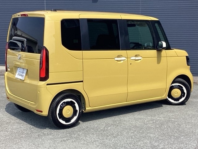 令和6年式　N-BOXファッションスタイル　入庫しました！！1台限りのお車です！！お問合せお待ちしております！！