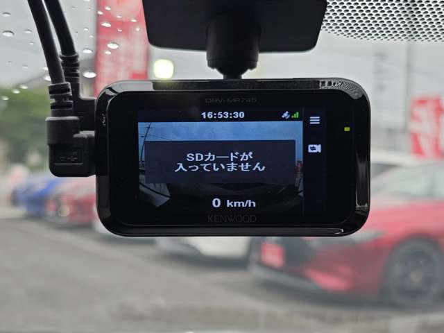 遠方販売もお任せ下さい！実際にお車を見ることができない分、お客様のご不安を少しでも減らせる様にサポートさせて頂きます！