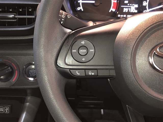 運転中のオーディオ操作はステアリングスイッチで！目線を外さないから安全性がUP♪