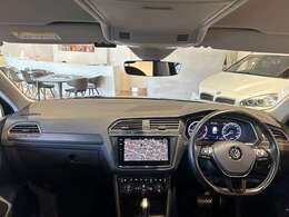 LIBERALAは、輸入車選びの新たなスタイルを提案するインポート・セレクト・ブランドです。オーナー様となる方がクルマから直接感じる感性を第一にした、最良の一台との出会いをコーディネートいたします。