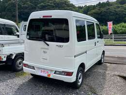 整備はその車種の不具合が発生しそうな部分を重点的に点検し、納車後本当にトラブルが発生しないように日々点検中です♪