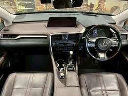 大阪府摂津市にSUVを中心に『お値打ち価格』で展示している良質中古車専門店です。事故歴修復歴なしの車両限定で取り扱い！。関西地域で最もお得な価格かつ最良質車をご提供できるよう努めております。