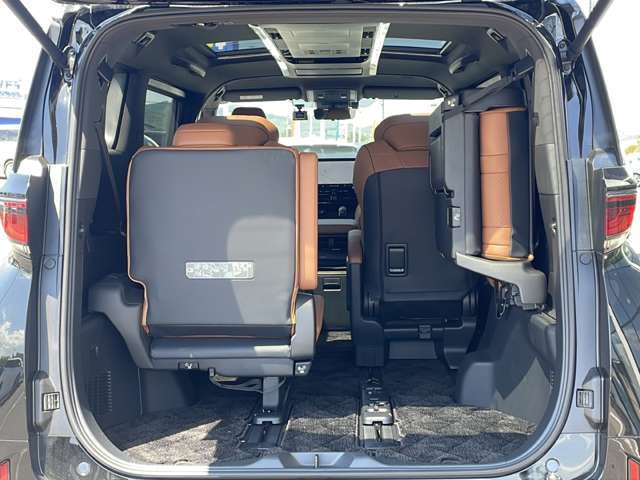 みなさまのお車選びのお手伝いをさせてください！スタッフ一同心よりご来店、お問い合わせをお待ちしております！