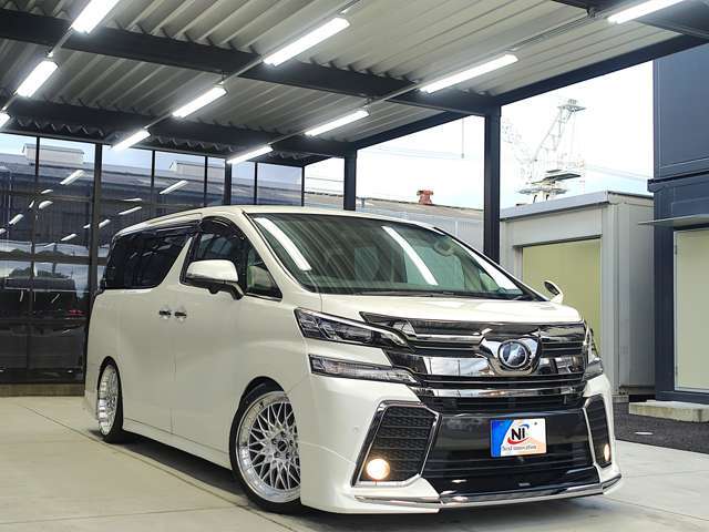 レーダークルーズコントロール！プリクラッシュセーフティ！衝突被害軽減ブレーキ！インテリジェントクリアランスソナー！新品黒革調シートカバー！新品コンビハンドル！ルーフイルミネーション！両側パワースライド