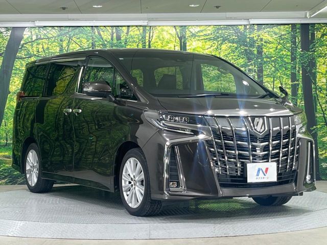大好評のボディコーティング「弾スプラッシュコート」もご納車までに施工可能。通常のガラスコートと異なる、耐久年数6年の無機質ガラスコーティングが、ボディをキレイな状態に保ってくれます。