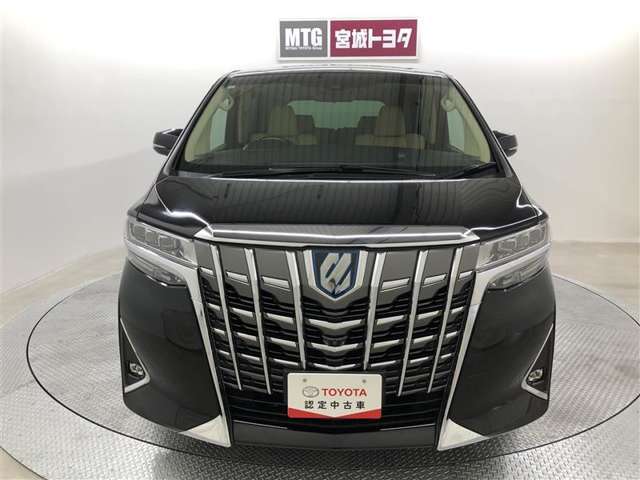「使ってバック・・カードのポイントで月々の負担を軽減」。車種・年式によっては、対象外の車もあります。