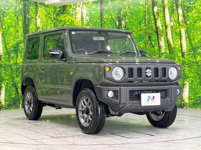 大好評のボディコーティング「弾スプラッシュコート」もご納車までに施工可能。通常のガラスコートと異なる、耐久年数6年の無機質ガラスコーティングが、ボディをキレイな状態に保ってくれます。