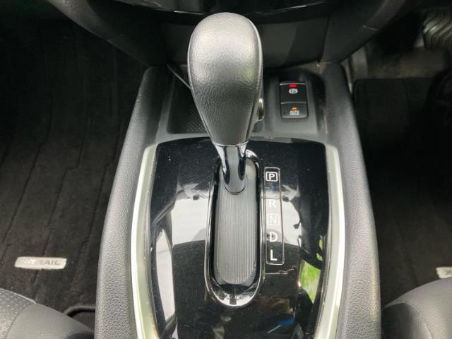 お車に合わせて無料保証以外にも、保証範囲、期間、距離を拡充させた有料保証もご用意しております！中古車の購入が初めてで不安・・・というお客様もご安心ください！