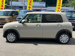 シンプルながら洗練されたデザイン。是非一度ご覧くださいませ。