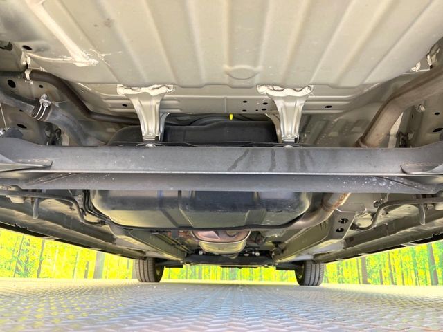 下回りがきれいなうちに、防錆加工の施工がオススメ。降雪地域はもちろん、沿岸部にお住いの方や、趣味でマリン・ウィンタースポーツをされる方にご好評いただいております。