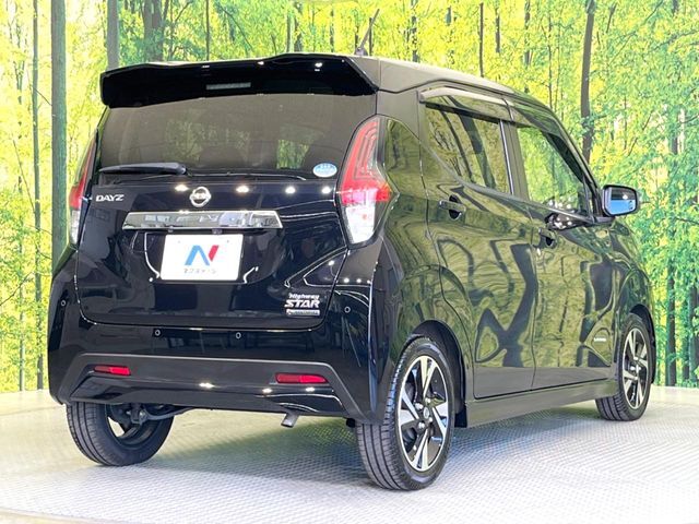 ☆全国のネクステージからお取り寄せが可能※！遠方の店舗に展示してあるクルマが気になる場合も、最寄りの店舗でご覧いただくことが可能です！是非私たちに要望をお聞かせください！※別途費用