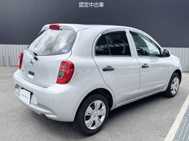 R4年式☆マーチが入荷です☆小回りがきいて、縦列駐車もUターンもラクラク☆視界の良さに加えて、わずか4.5mの最小回転半径により、狭い道や曲がり角の通過、縦列駐車、Uターンもスムースです（＊＾▽＾＊）