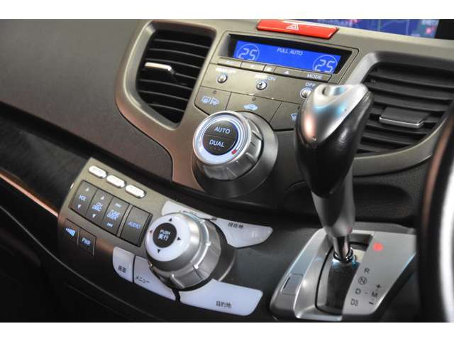 機関系統も全てチェック済みです◎オートエアコン◎現車確認の際にご確認頂けると幸いです♪