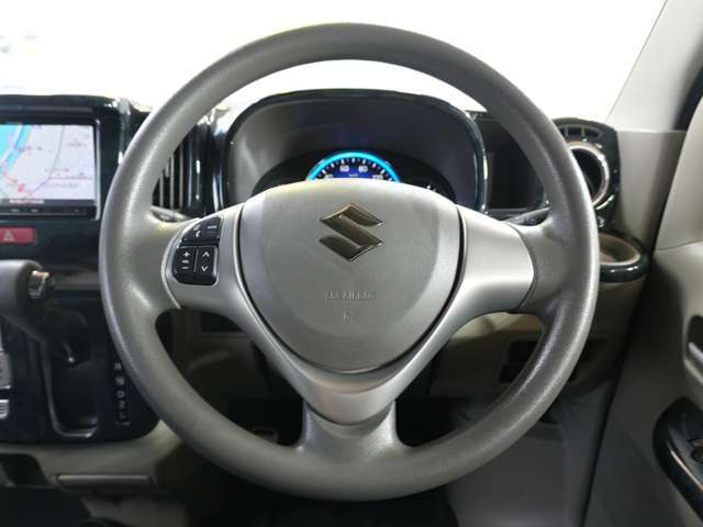 車検、板金なども、安価で安心、早いを常に目指しております。タイヤ・ナビなどのカー用品・マフラーなやローダウンサスペンションなどのカスタムパーツ・任意保険までトータルで安心のカーライフをお約束します。