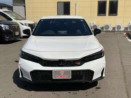 ☆カーセブンの展示車はユーザー様より直接仕入れの新鮮車！ダイレクト販売する事で中間マージンをカットしております！なのでお得！