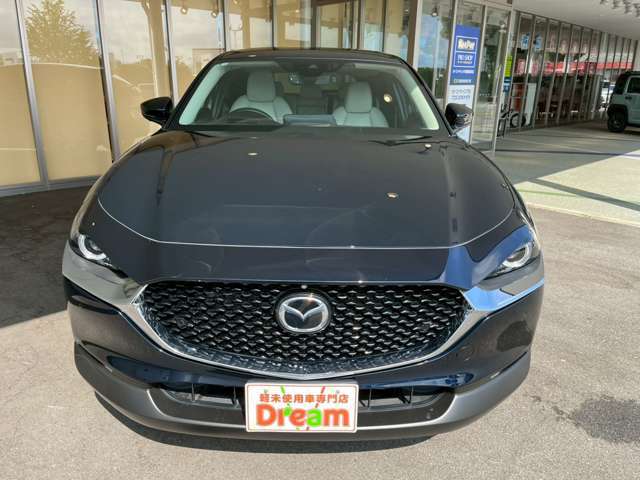 ☆当店の届出済・登録済未使用車は、原則走行距離が10km未満で年式が2年以内の車としております。☆豊富な在庫から車種、グレードや色をお選びいただくことできます。