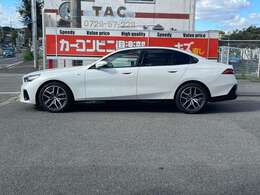 コチラのお車、日本全国、お近くの車屋さんからでもご購入頂ける車両です♪車屋さんに業販はクイッククイック又はアイオーク共有在庫、ASネットからでも購入できますよとお伝えください♪