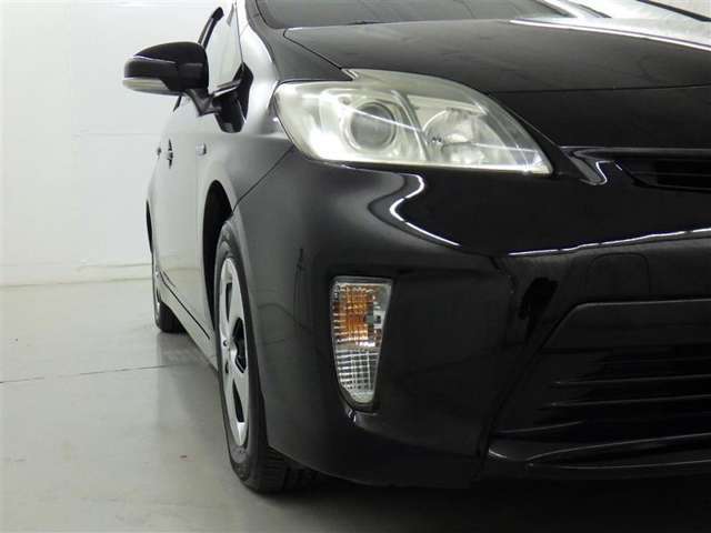 現在お乗りのお車があれば喜んで査定いたします。詳しくは、お近くの名古屋トヨペットグループのお店までご相談ください。