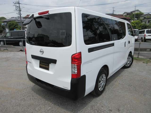 当社は全国のお客様に多数販売させていただいております。写真では伝わらない車両の状態などご希望が御座いましたら現車を確認しながら詳細にお伝えします。ローン申込みも電話・メールにて簡単です。048-261-3711