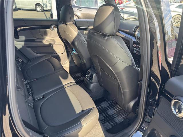 ガラスコーティング、ナビゲーション、ETCなど、その他のパーツの取り付けお見積もりのご相談も承っております！！クルマのこと何でもお任せください！