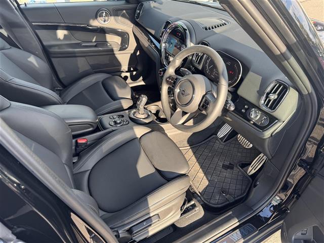 修復歴などしっかり表記で安心をご提供！お車探しはおまかせください！