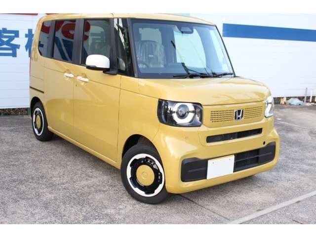 数あるお車の中から当社のお車をご覧いただきありがとうございます！気になる機能など、お写真・コメント付きでご紹介しております♪お気軽にお問合せ下さいね！
