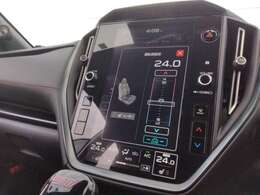 快適にドライブ♪運転席、助手席に装備。ヒーターは3段階で調節可能