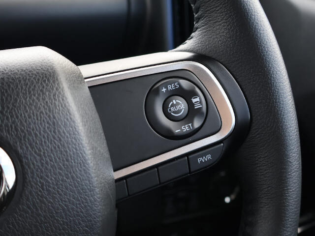 クルーズコントロール機能ついています。高速道路での走行が楽になります。