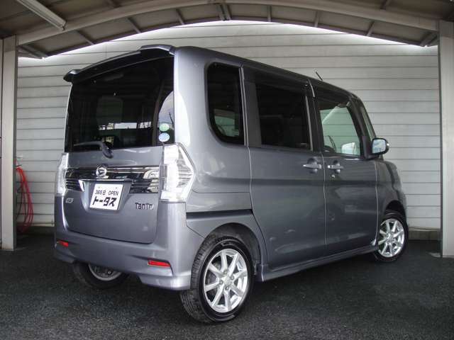 人気のタントカスタム入庫です！！タングステングレーメタリック！！