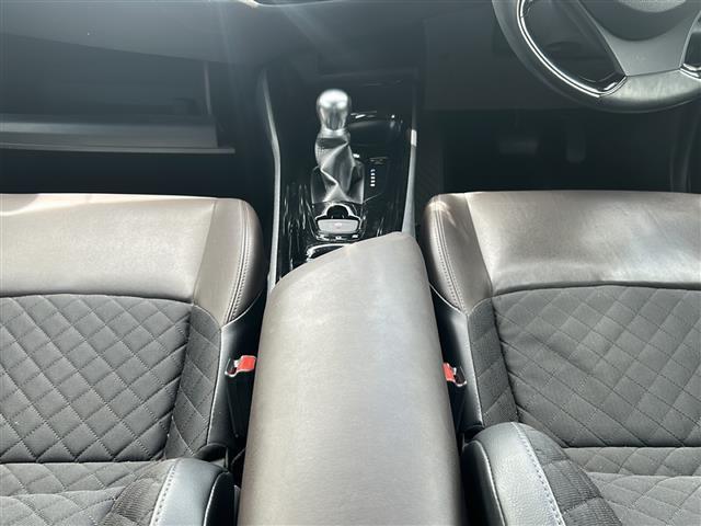 店舗にて現車の確認もいただけますので、お電話で在庫のご確認の上是非ご来店くださいませ！！！