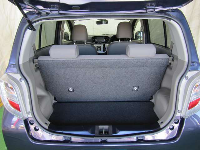 中古車って壊れないの？保証はどうなってるの？などご不明な点はスタッフがしっかりご説明させていただきますのでご安心ください。