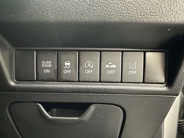 【運転席操作部】快適なドライブを楽しむための機能が装備されています！運転席から触れるので、使いやすいです！除菌プランいれていただくと、さらに清潔で安心していただけます！