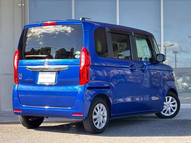 目立つ傷もなく綺麗な状態です。遠方のお客様にはライブ配信、写真、動画などお送りも出来ますのでお気軽にスタッフまでお問合せ下さい。