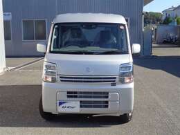 ロングラン保証1年付きです。保証距離は走行距離無制限となっております（プラスでの延長保証もございますがその場合は有料となっております。詳しくはスタッフまでお尋ねください。）