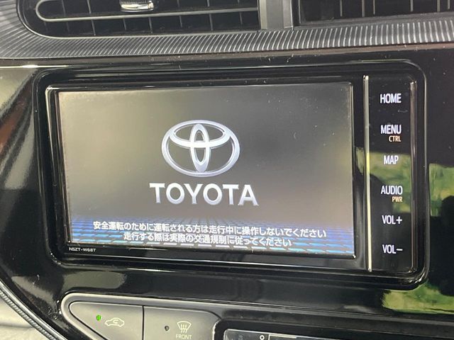 【純正ナビ】人気の純正ナビを装備。オーディオ機能も充実しており、Bluetooth接続すればお持ちのスマホやMP3プレイヤーの音楽を再生可能！毎日の運転がさらに楽しくなります！！