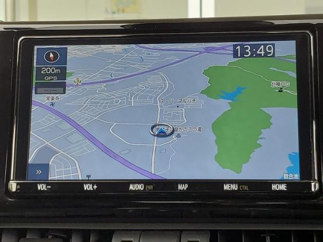 WECARSの店舗にはキッズコーナーがございます！お子様連れのお客様もごゆっくり車選びをお楽しみいただける空間です！