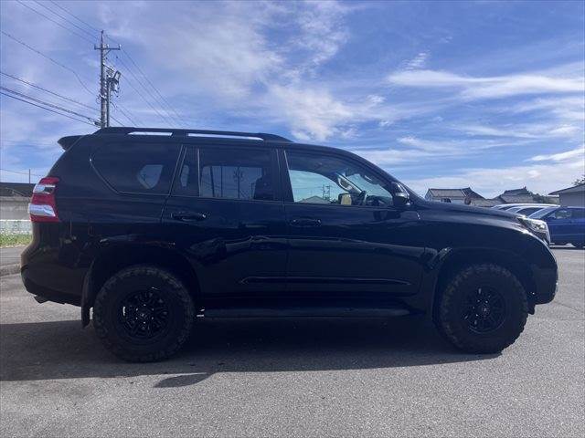 【6ヵ月保証付】すべての車両に無料保証付帯で安心♪更に保証項目406部位、7年間の保証を別途ご用意いたしております。又、24時間対応のロードサービス付でフルサポート♪