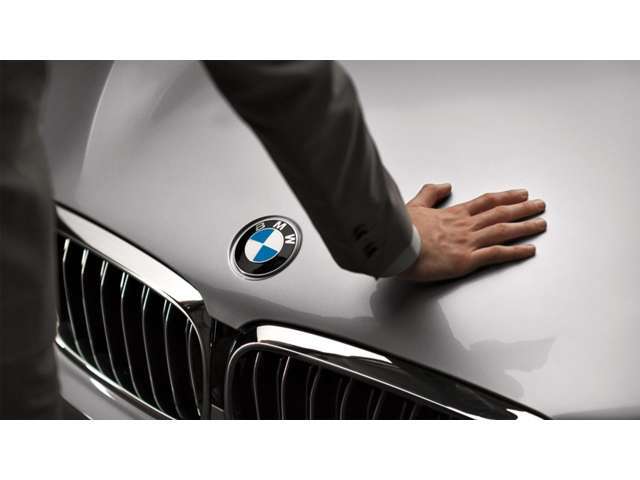 BMWプレミアム・セレクション保証の終了後も、保証期間を2年間延長するプランです。