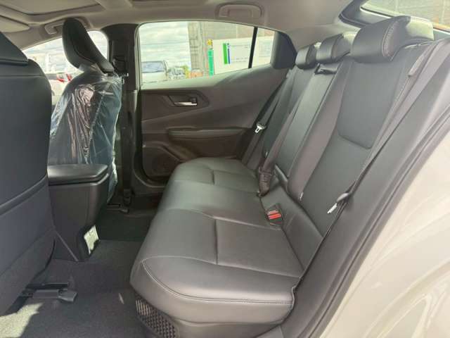 店頭ではBUDDICA PHOENIX（バディカフェニックス）のグッズ、キッズコーナーも完備、選べるフリードリンクを準備してお待ちしております♪無料査定いつでも実施中★予約いただくとスムーズです★