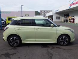 スタイリッシュなフォルム。最小回転半径4.8mと小回りバッチリ◎