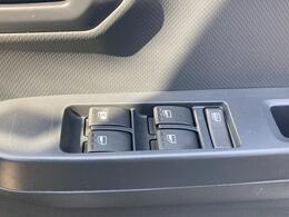 静岡ダイハツの中古車は、展示前に徹底した洗車や室内清掃を実施しております。