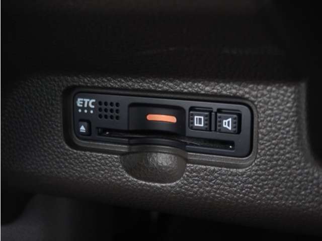 ◆ETC車載器　装備車◆今や必需品のETC！有料道路を利用する際にスムースに通過でき、わずらわしい料金支払いから開放されます！