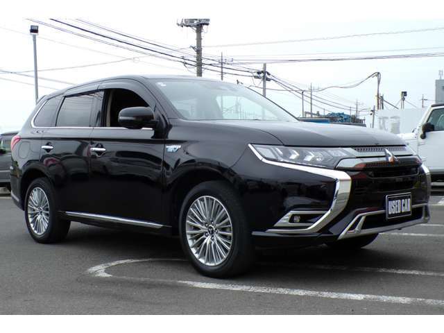 ★自社整備工場完備★メカニック3名★即日対応★セーフティーローダー（積載車）有り急なトラブルもご安心ください★修理や車検、鈑金もお任せください★万が一の事故の場合もお電話いただければご対応いたします★