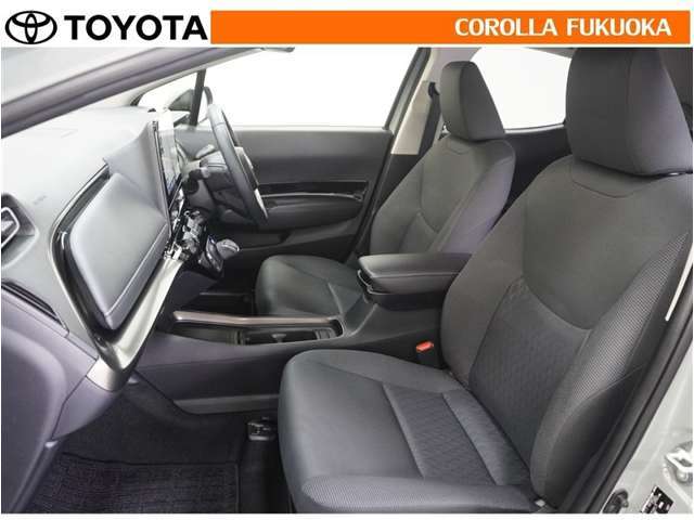 お客様にお座りいただくシートは、手作業で丁寧に洗浄いたしました。