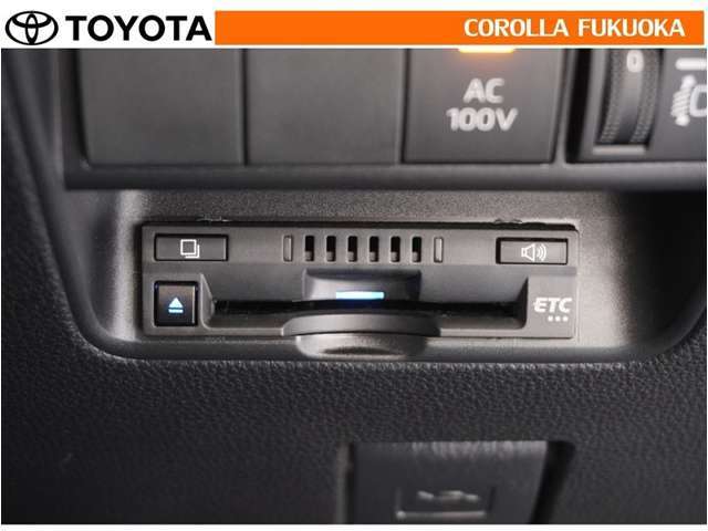 ETCで高速・有料道路の料金所をキャッシュレス、スムーズなドライブをサポートします。