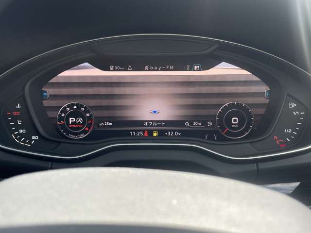 LIBERALAは、輸入車選びの新たなスタイルを提案するインポート・セレクト・ブランドです。オーナー様となる方がクルマから直接感じる感性を第一にした、最良の一台との出会いをコーディネートいたします。
