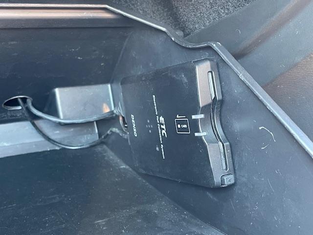 車両販売と整備・保証・クリーニングなどのサービスを自由にお選び頂けます。その上お値打ちなおクルマばかりです。サービスは必要な分だけお選び下さい。