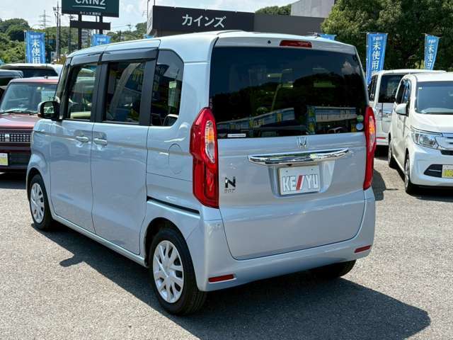 当社の展示車は全車両に”社団法人自動車公正取引協議会”の車両状態説明書を掲示しております。修復歴の有無は勿論、ドア等の外板の交換歴の有無までも表示☆口頭説明では無く書面にてお渡ししております♪