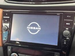 【大画面ナビ】人気の大型10インチナビを装備。存在感のある大画面はインパクト大！ナビ利用時のマップ表示は見やすく、テレビやDVDは臨場感がアップ！いつものドライブがグッと楽しくなります♪